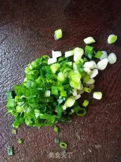 Make Onion egg fried rice step 2