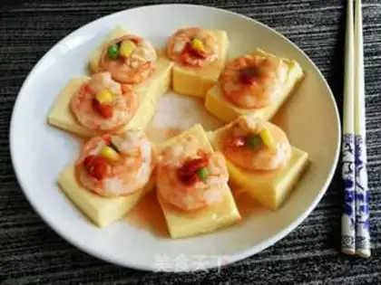 Make Eggs, tofu, shrimp step 6