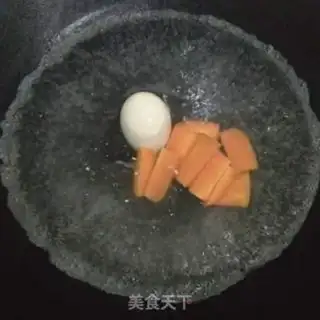 Make Egg salad step 1