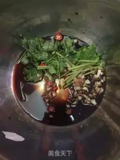 Make The celery celery curry peanuts step 4