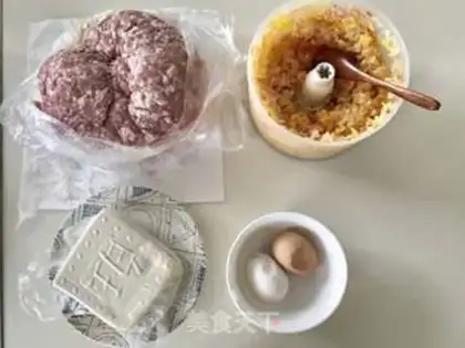 Make Lian tofu burger step 1