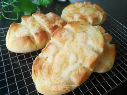 Make Scramble-shaped sugar, butter pack step 17