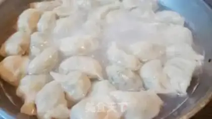 Make Eggs, shrimp, dumplings step 13