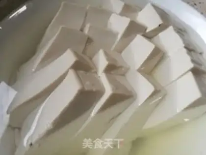 Make Water boils back tofu step 1