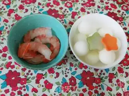 Make Pork shrimp soup step 2