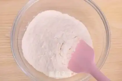 Make The cosmopolitan fish stick step 0