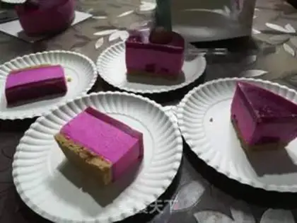 Make Flamingo mousse cake step 19