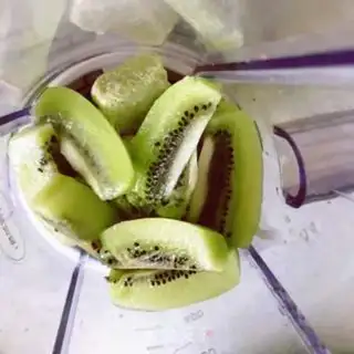 Make Freckle ice step 1