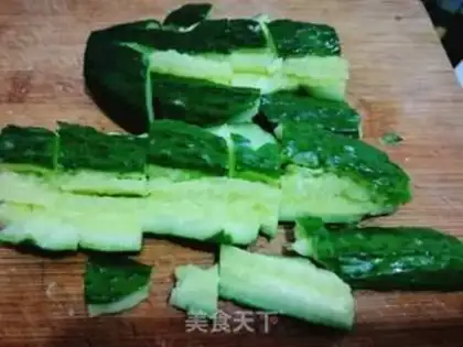 Make Garlic cucumber step 1