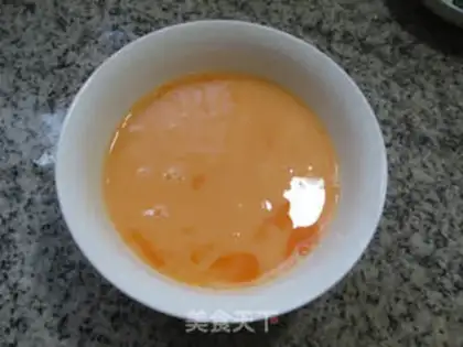 Make Duck egg fried fans step 1