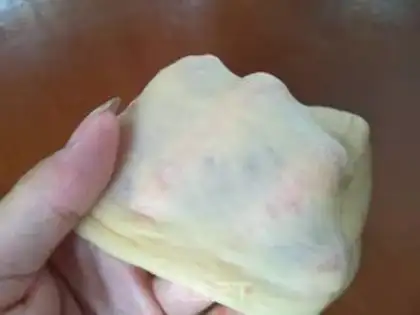 Make Doudou rolls step 12