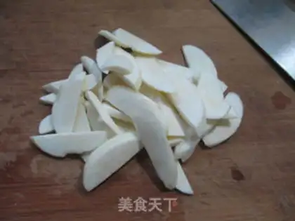 Make A white duck egg and an omelette step 1