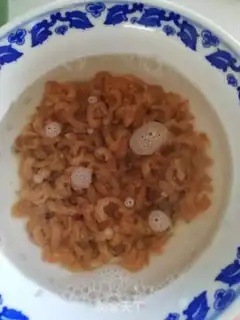 Make All-cream prawns, capricorns step 7