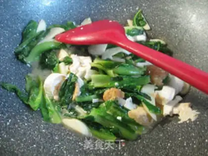 Make A white duck egg and an omelette step 8