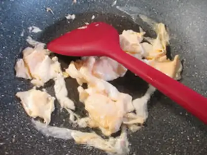 Make Duck eggs, broccoli step 3