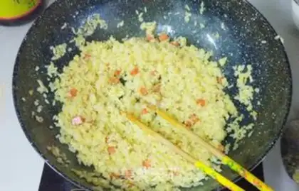 Make Gold egg fried rice step 9