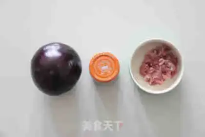 Make Sand and pork and eggplant step 0