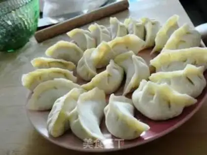 Make Pork dumplings step 7