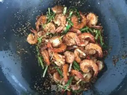 Make Bread crumbs and shrimp step 10