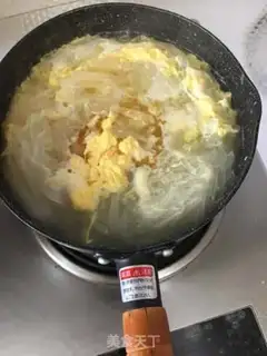 Make radish egg soup step 4