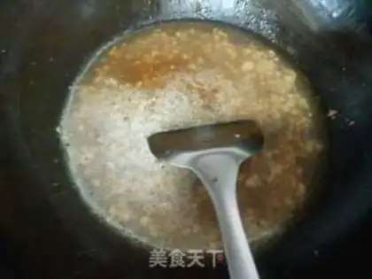 Make Squeaky sauce dry noodles step 1