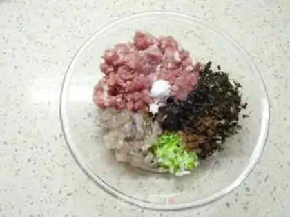 Make Shrimp pork dumplings step 4