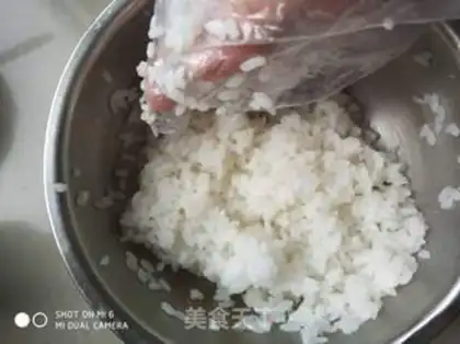 Make Sushi salmon step 1