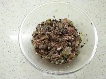 Make Shrimp pork dumplings step 5