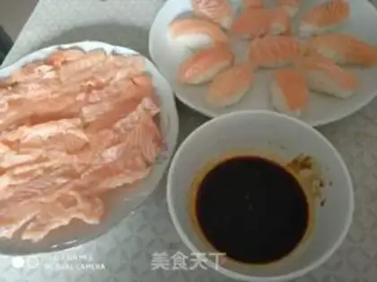 Make Sushi salmon step 2