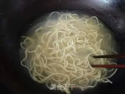 Make Squeaky sauce dry noodles step 9