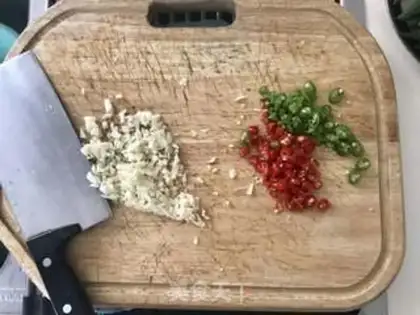 Make Garlic fan sap step 2