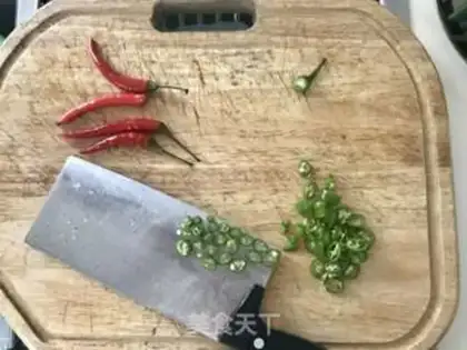 Make Garlic fan sap step 3