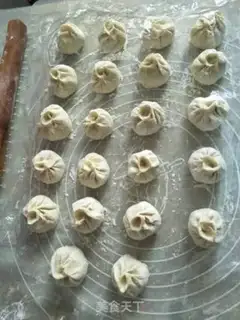 Make Shrimp buns step 5