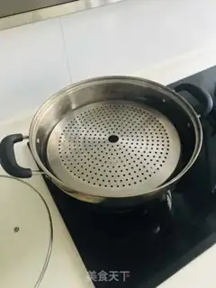 Make Garlic fan sap step 6