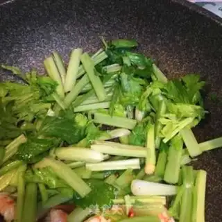 Make Celery and shrimp step 2