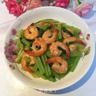 Make Celery and shrimp step 5
