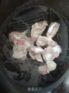 Make Pyramid fried chicken step 1