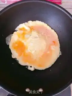 Make Autumn pepper fried eggs step 2