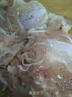 Make Black pepper chicken leg step 1