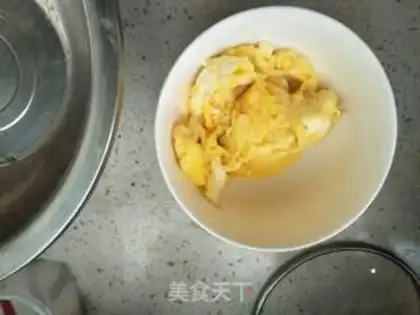 Make Onions, tomatoes, fried eggs step 10