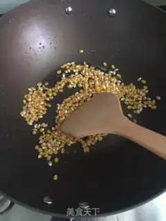 Make Popcorn step 2