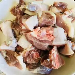 Make Beer and duck legs step 0