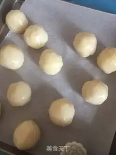 Make Milk, ice-cream mooncake step 8