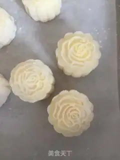Make Milk, ice-cream mooncake step 11