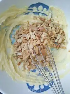 Make Peanuts with tea cookies step 5