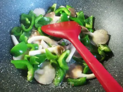 Make Soo-jeong-gwan fried light pepper step 5