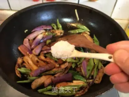 Make Soy eggplant blade beans step 10
