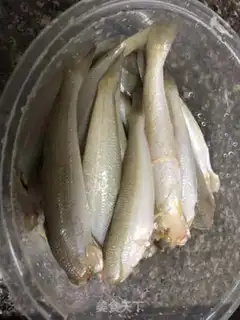 Make Fried sardines step 0