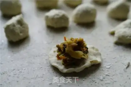 Make Fresh squid pie step 6