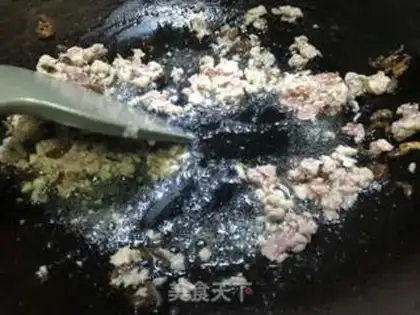 Make Shrimp, meat, melon step 2